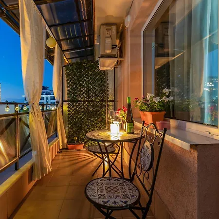 Kalina In 10 Minutes From Walking Street Apartamento